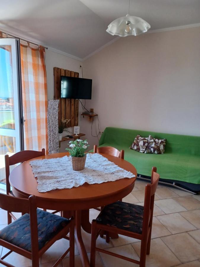 Apartments Ivic 라브 외부 사진